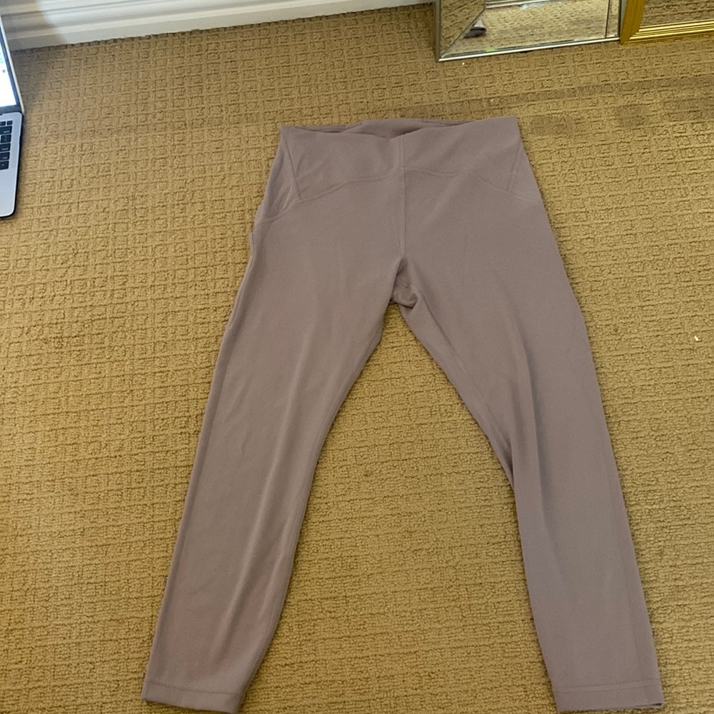 Lululemon Instill High rise Tight 25" in violet verbena